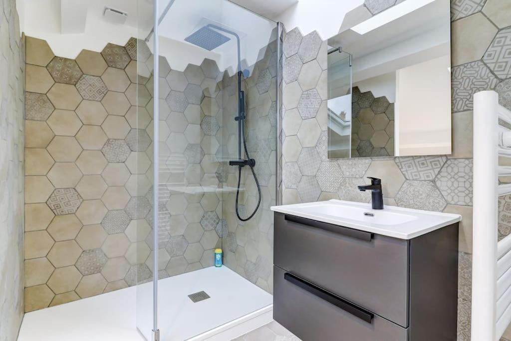 La Cambuse Topdestination-Bourg - Centre Ville - Classe 3 Etoiles 외부 사진