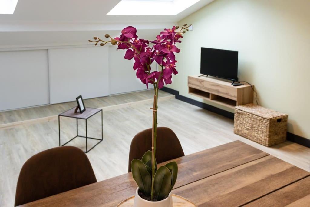 La Cambuse Topdestination-Bourg - Centre Ville - Classe 3 Etoiles 외부 사진